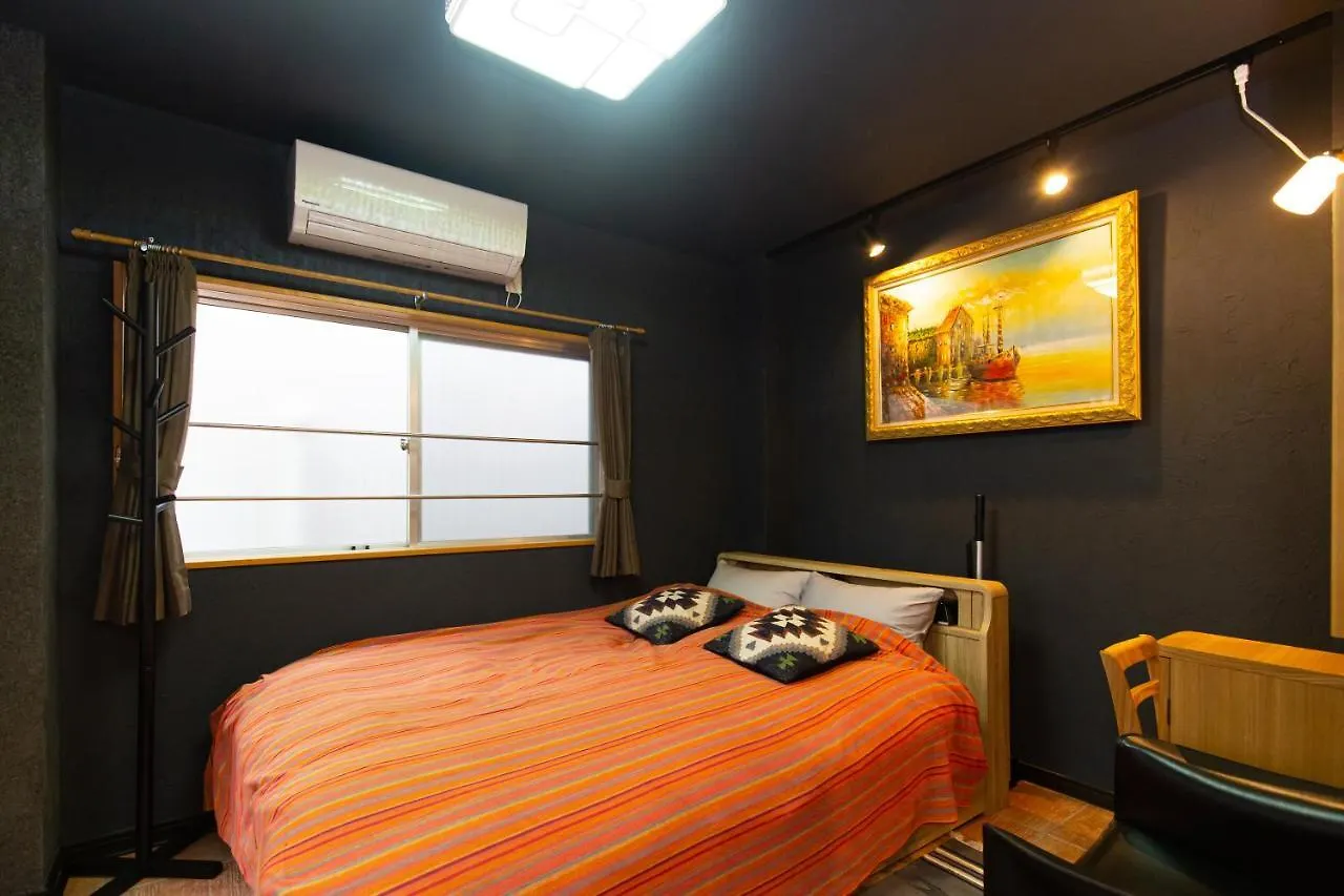 Ryokan 〇（Maru) Asakusa Tokyo Japan
